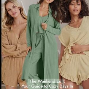 NWT Venus Brunch Knit 3 Piece Set